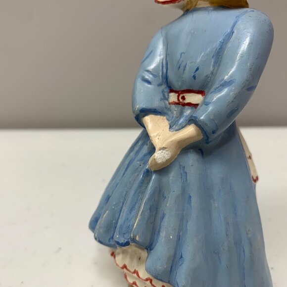 Vintage Blue Ceramic Dutch Girl Figurine - Picture 6 of 8